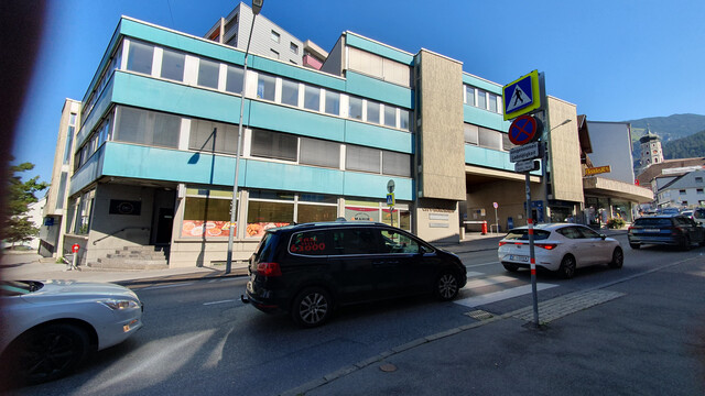 ANLEGEROBJEKT-gut vermietetes Geschäftslokal in Toplage