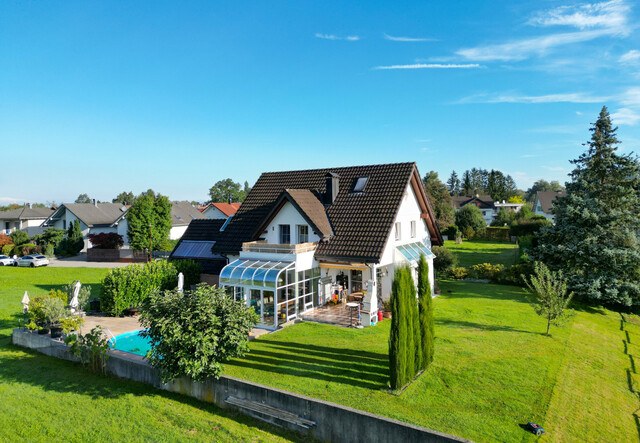 VERKAUFT: Ihr neues Zuhause mitten im Grünen und 
nahe dem Bodensee