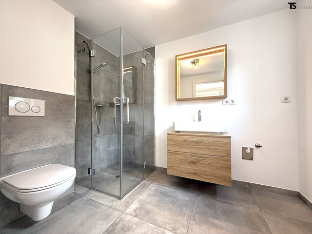 Tschagguns: 5-Zimmer-Maisonette-Wohnung ca. 141 m2 Wohnfläche mit Terrasse ca. 16 m2 und Balkon ca. 4,5 m2