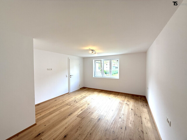 Tschagguns: 5-Zimmer-Maisonette-Wohnung ca. 141 m2 Wohnfläche mit Terrasse ca. 16 m2 und Balkon ca. 4,5 m2