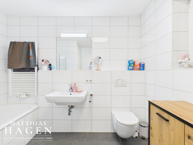 Tolle Terrassenwohnung mit Tiefgaragenplatz