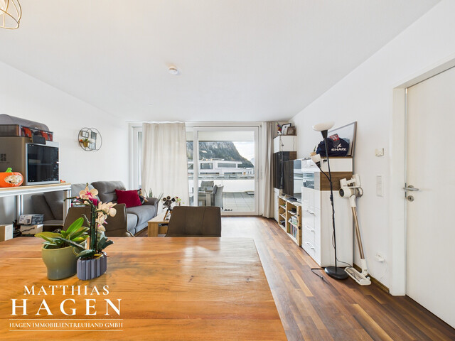 Tolle Terrassenwohnung mit Tiefgaragenplatz