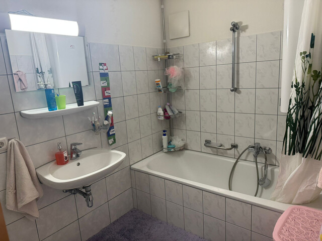 3-Zimmer Wohnung  mit Wintergarten und Loggia