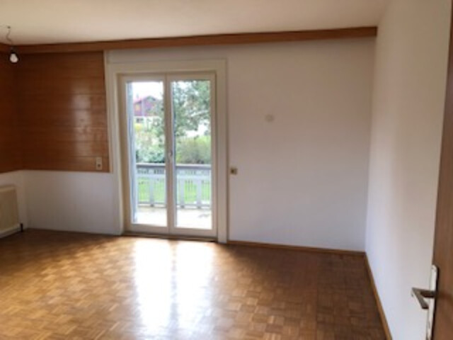 Wohnen im Grünen: Einfamilienhaus mit Garten, Terrasse und Keller