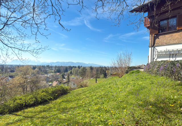 Einzigartig gelegenes Einfamilienhaus mit Rheintalblick