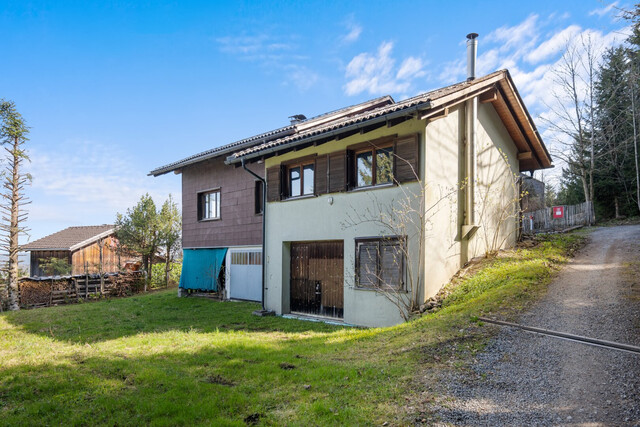 Grundstück mit Ferienwidmung und Weitblick