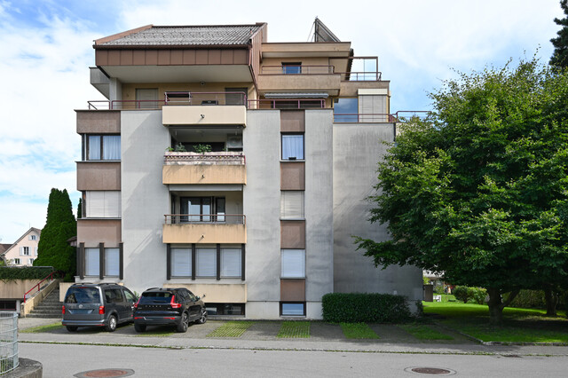 Grosszügige Dachgeschosswohnung zu verkaufen