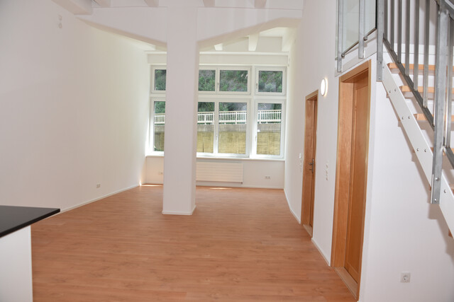 Erstbezug: 2-Zi-Loft Wohnung mit edlem Ausbau