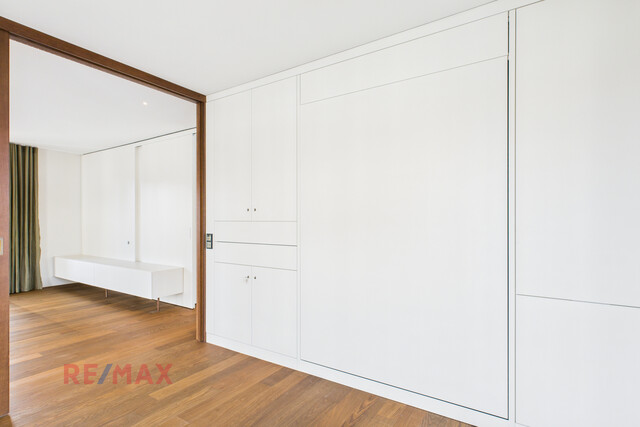 Penthouse Prestige: Das einzige Wohnrefugium auf der obersten Ebene