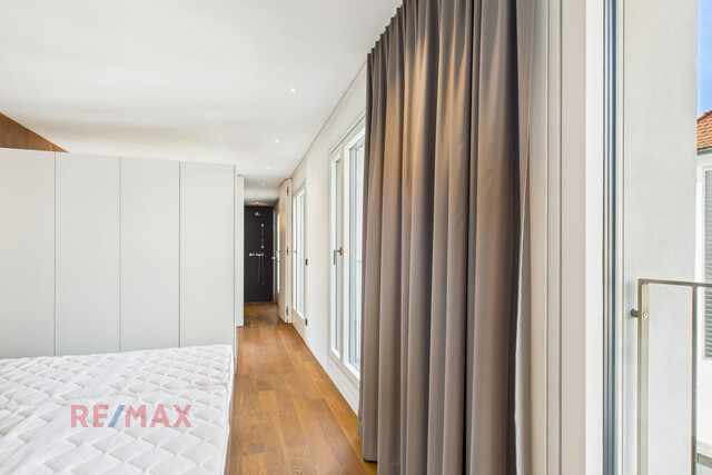 Penthouse Prestige: Das einzige Wohnrefugium auf der obersten Ebene