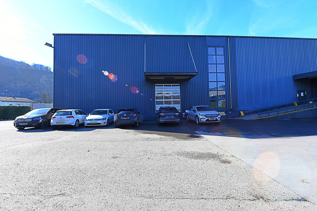 Lagerhalle mit eigener Laderampe zur Miete in Hohenems