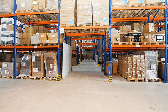 Lagerhalle mit eigener Laderampe zur Miete in Hohenems