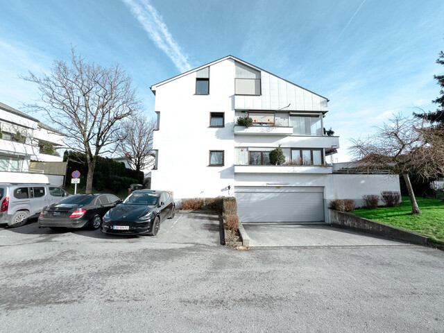 Leistbare 4 Zimmer Dachgeschosswohnung mit Grenznähe in Lustenau