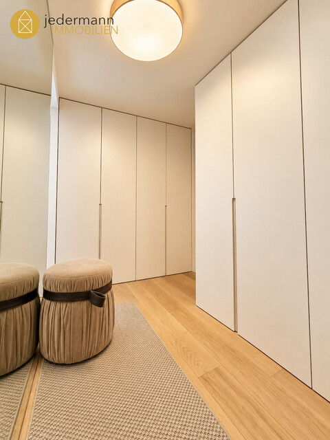 EXKLUSIVES WOHNEN ÜBER DEN DÄCHERN VON BLUDENZ – STIL, RUHE UND LEBENSQUALITÄT