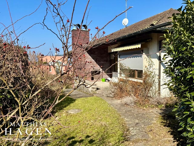 Großzügiges Mietshaus in Lochau-Gehren mit Seesicht und großem Garten