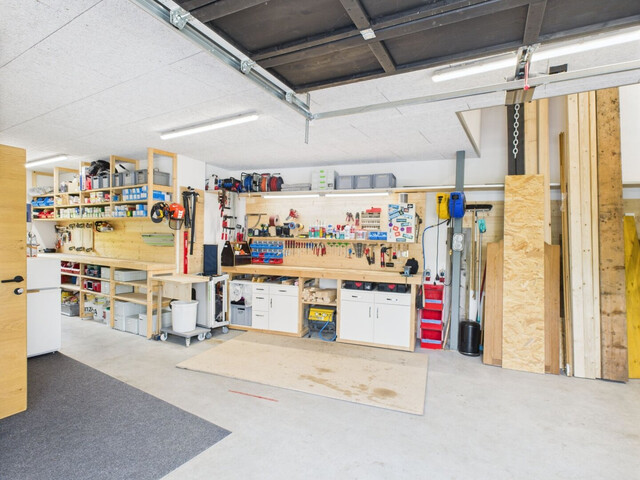 Rheintalhaus mit Charakter: Einfamilienhaus mit Einliegerwohnung und großem Garten in Sulz