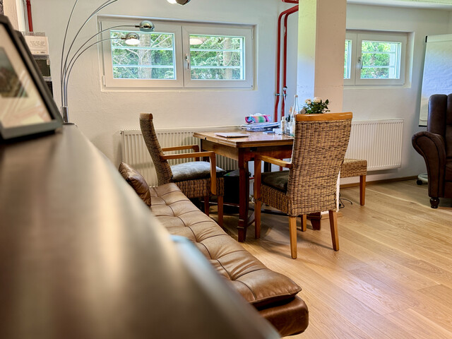 Charmantes Einfamilienhaus mit großem Garten in ruhiger Lage. Zentrumsnahe. Privat Verkauf.