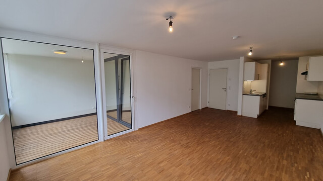 Schöne 2-Zimmer-Wohnung inkl. TG-Platz, in zentraler Lage