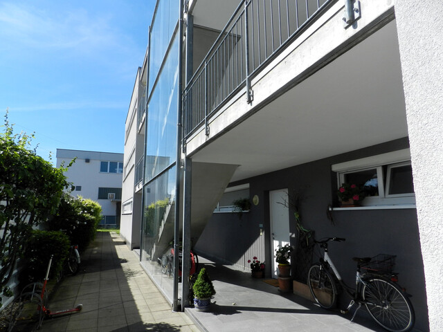 Moderne und familienfreundliche 4-Zimmer-Wohnung mit großer Terrasse