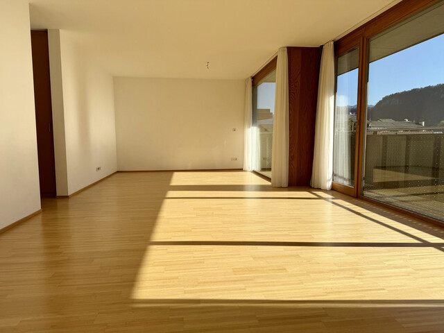 Sonnige 4-Zimmer-Terrassenwohnung