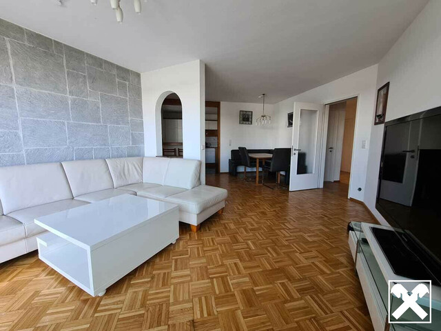 Stadtwohnung mit viel Platz und großer Terrasse