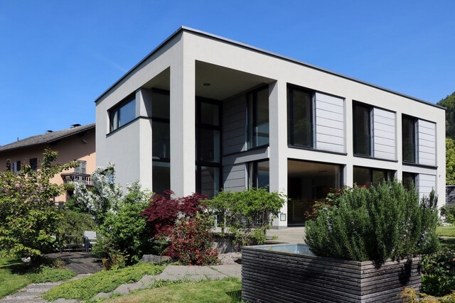 Villa in ruhiger Lage, an der Grenze zu Liechtenstein, Zweitwohnsitz möglich, für Individualisten!