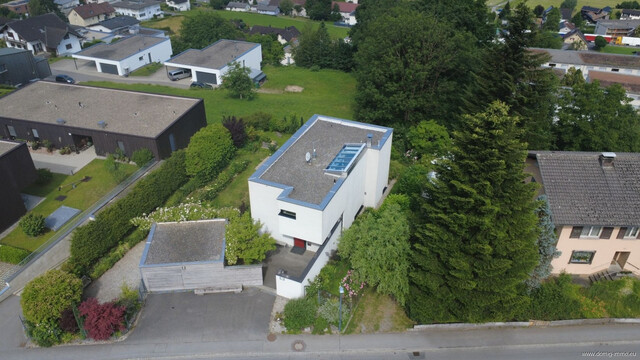Villa in ruhiger Lage, an der Grenze zu Liechtenstein, Zweitwohnsitz möglich, für Individualisten!