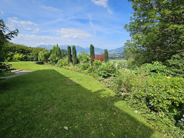 Villa in ruhiger Lage, an der Grenze zu Liechtenstein, Zweitwohnsitz möglich, für Individualisten!