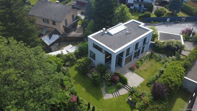 Villa in ruhiger Lage, an der Grenze zu Liechtenstein, Zweitwohnsitz möglich, für Individualisten!