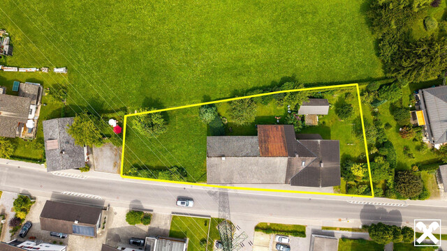 Grundstück mit Altbestand