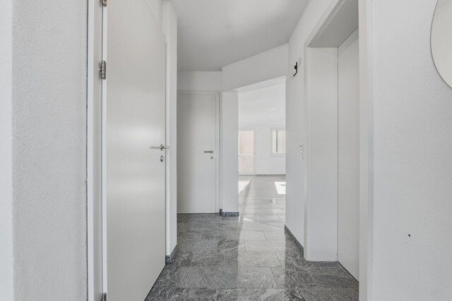 Koblach: Moderne 3-Zimmer-Maisonettwohnung mit riesiger Dachgeschoss-Terrasse!