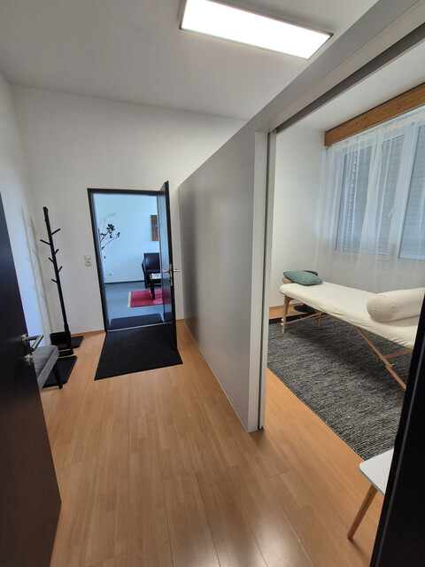 Räumlichkeiten für Praxis und Wellness oder Büro