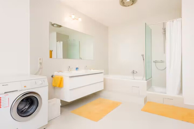 Rarität in der Bergstraße – Stilvolles Zinshaus mit Potenzial in Bestlage von Bregenz