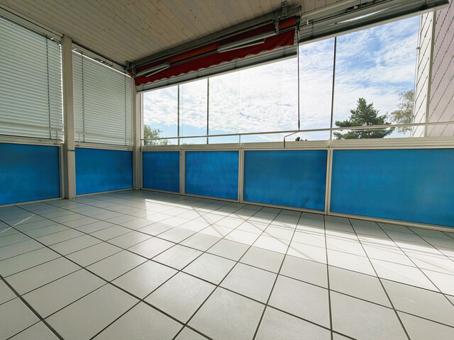 großzügiger 3,5 Zimmerwohnung | große verglaste Loggia | 5.Obergeschoss