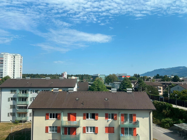 großzügiger 3,5 Zimmerwohnung | große verglaste Loggia | 5.Obergeschoss