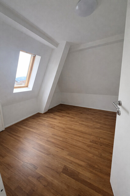 Villa in Bestlage Nenzing – generalsaniert, 4 WE, nachhaltige Rendite