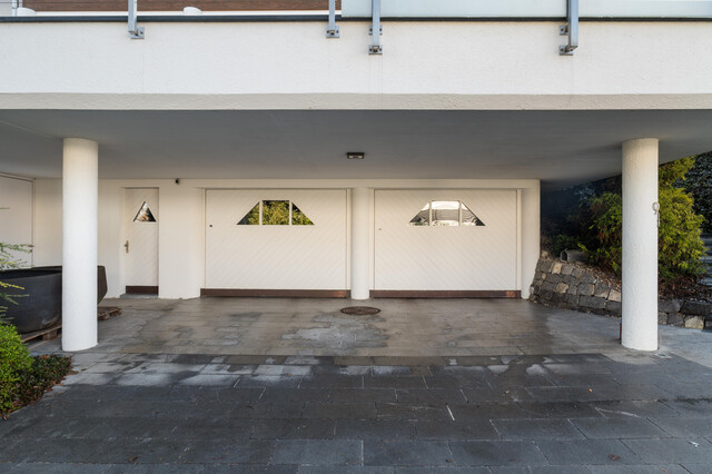 Schmuckstück in absoluter Bestlage – Villa mit Bodenseeblick!