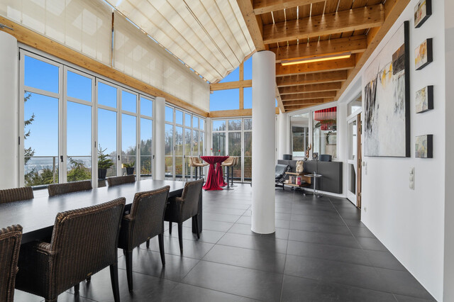 Schmuckstück in absoluter Bestlage – Villa mit Bodenseeblick!