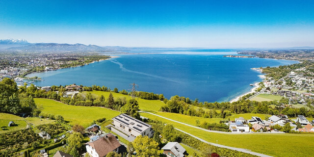 Seltene Gelegenheit: Ganze Etage als 2 ZWG mit traumhaftem Bodenseeblick in Lochau
