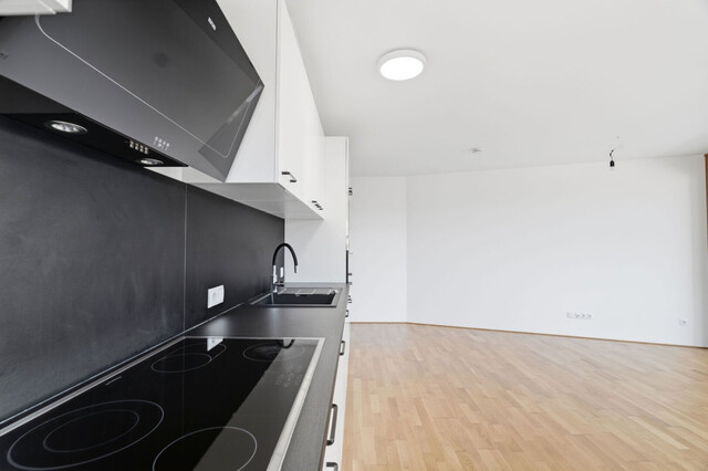 Moderne 2-Zimmer Wohnung mit Loggia und Abstellplatz