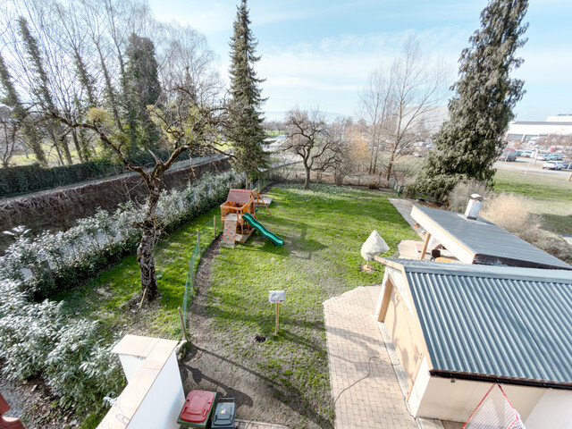 Stilvolle und heimelige Atmosphäre: Einfamilienhaus mit großem Grundstück in Dornbirn