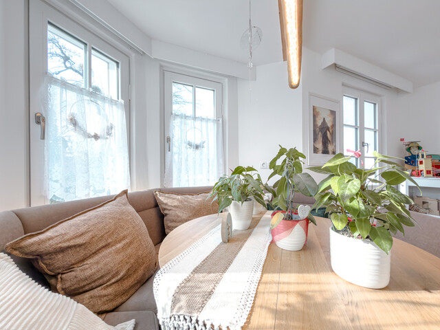 Stilvolle und heimelige Atmosphäre: Einfamilienhaus mit großem Grundstück in Dornbirn