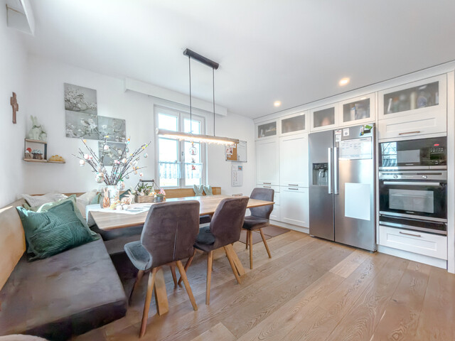 Stilvolle und heimelige Atmosphäre: Einfamilienhaus mit großem Grundstück in Dornbirn