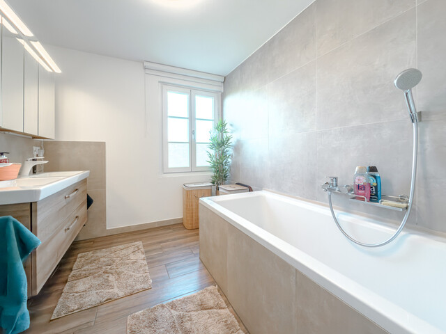 Stilvolle und heimelige Atmosphäre: Einfamilienhaus mit großem Grundstück in Dornbirn