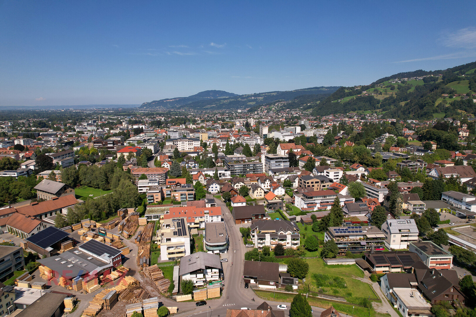 Historisches Flair in stadtnaher, lebendiger Traumlage mit attraktiver Bebauungsmöglichkeit!