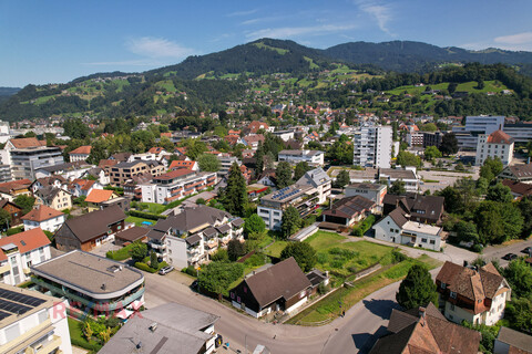 Historisches Flair in stadtnaher, lebendiger Traumlage mit attraktiver Bebauungsmöglichkeit!