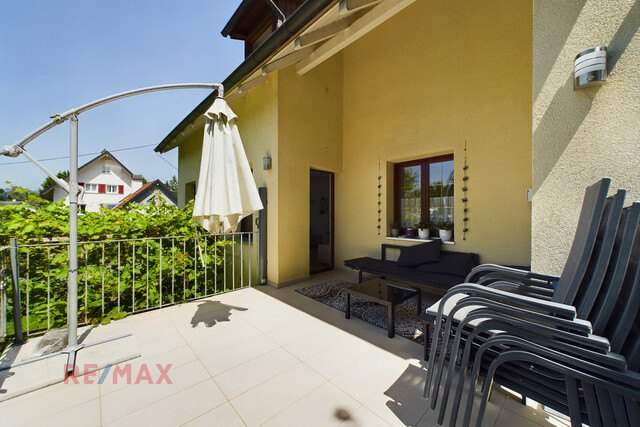 Heimkommen nach Altach – mit Garten, Terrasse & Bergblick