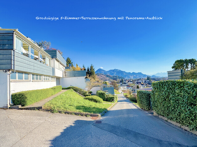 Großzügige 5-Zimmer-Terrassenwohnung mit Panorama-Ausblick in Hanglage von Schwarzach