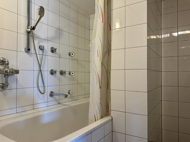 Charmantes Einfamilienhaus mit Pool - Ihr neues Zuhause mit Potenzial