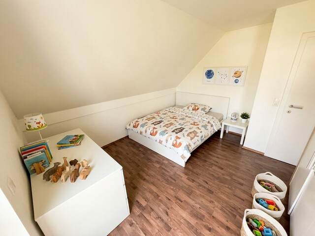 Einfamilienhaus mit großem Grundstück in zentraler Lage